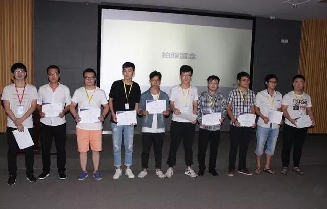 收获| 云和JAVA、UI双班毕业,飞扬青春再出发!