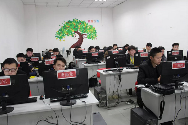1556172895593412.jpg 配图6 为什么那么多人想学Python.jpg